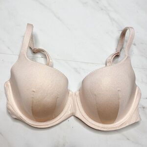 Victoria’s Secret Body by Victoria’s Secret Lined Shimmery Demi Double B…